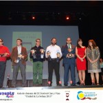 Bodegueros tras recoger el premio "Galán de Cine"